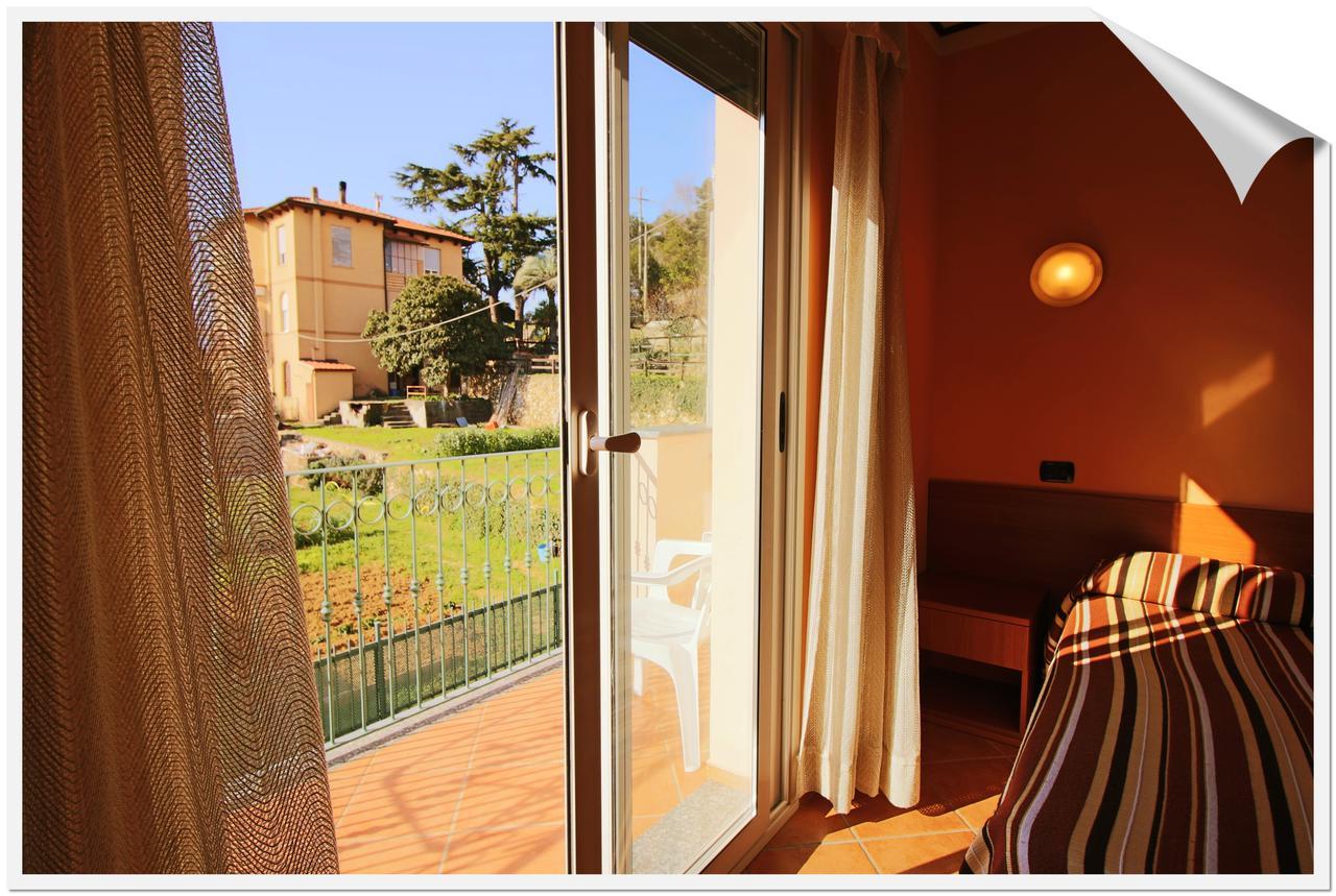Hotel Residence Mirafiori 洛阿诺 外观 照片